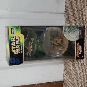 HASBRO 1998 Kenner Collection Dagobah w/ Yoda, Good Condition, Never Opened